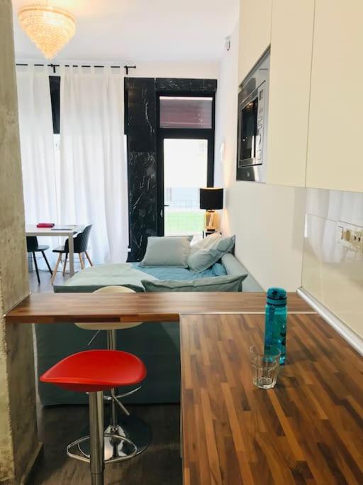 Nuevo Y Confortable Apartamento En Vista Alegre Madrid Exteriör bild