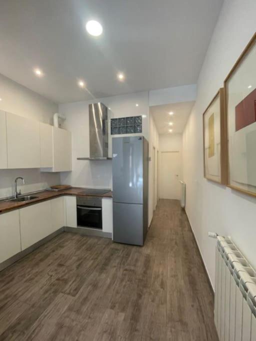 Nuevo Y Confortable Apartamento En Vista Alegre Madrid Exteriör bild