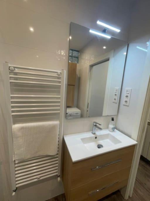 Nuevo Y Confortable Apartamento En Vista Alegre Madrid Exteriör bild