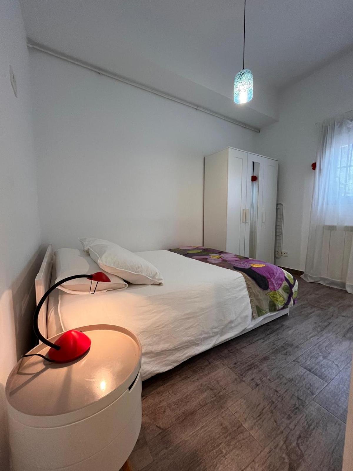 Nuevo Y Confortable Apartamento En Vista Alegre Madrid Exteriör bild